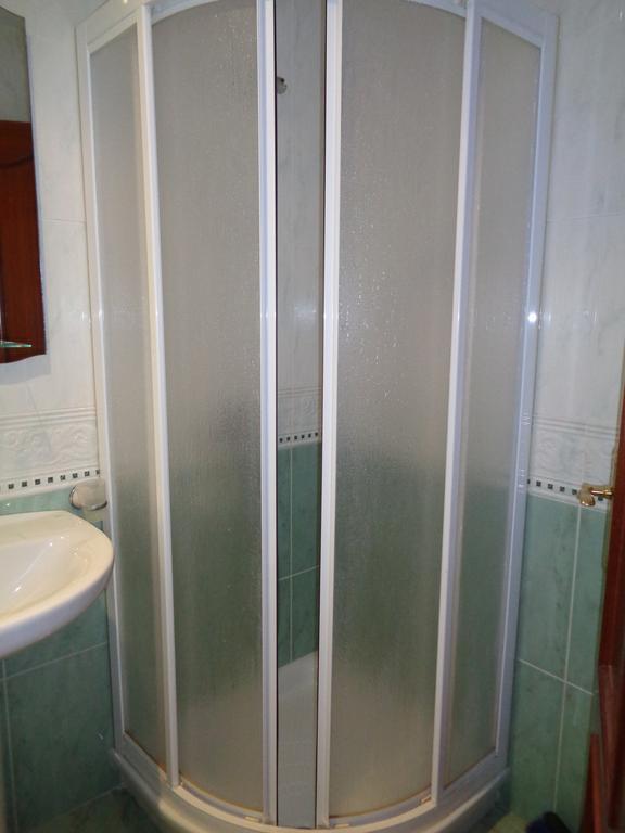 Apartamentos San Pelayo Onís Rum bild