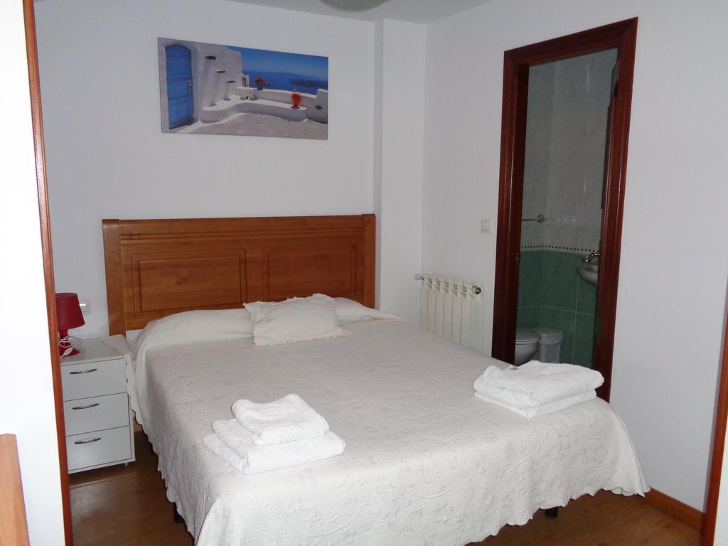 Apartamentos San Pelayo Onís Rum bild
